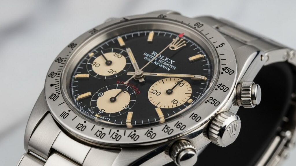 ヴィンテージのロレックス デイトナ ポール・ニューマンモデル(エキゾチック・ダイヤル)のクローズアップ写真